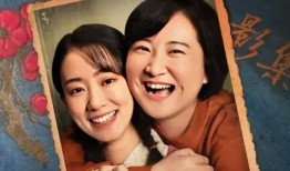 娱乐圈吃瓜二人,娱乐圈“瓜王”与“瓜后”的甜蜜邂逅